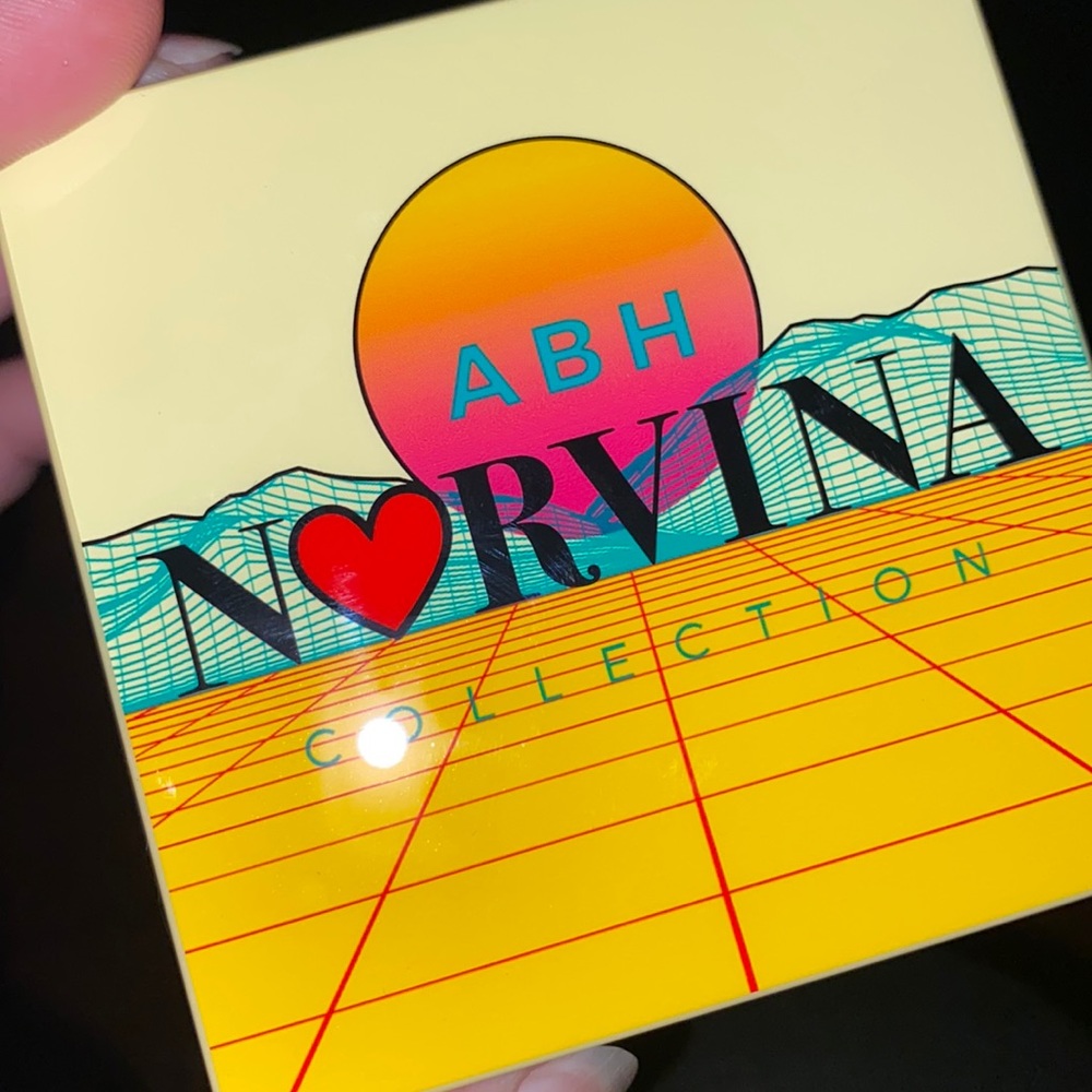 Norvina volume 2 mini pro pigment palette